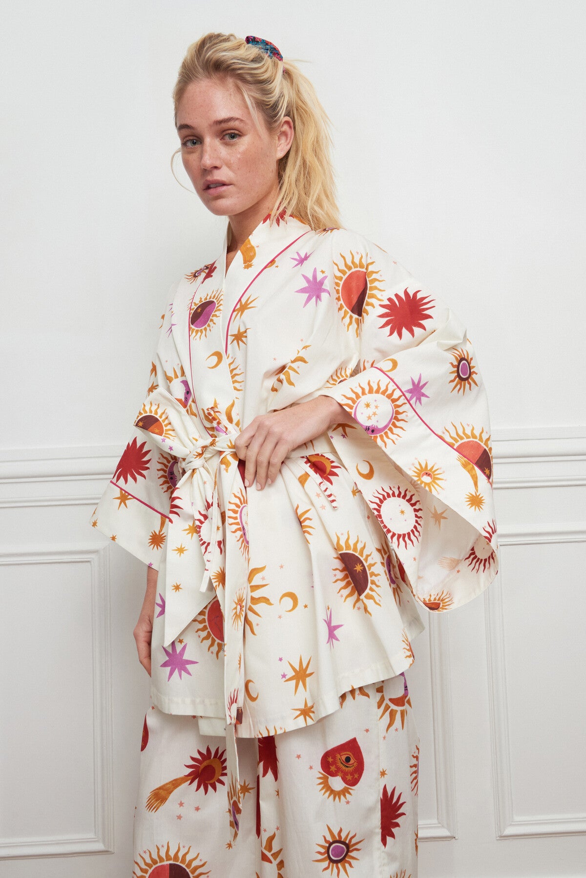 KIMONO COURT ASTRO